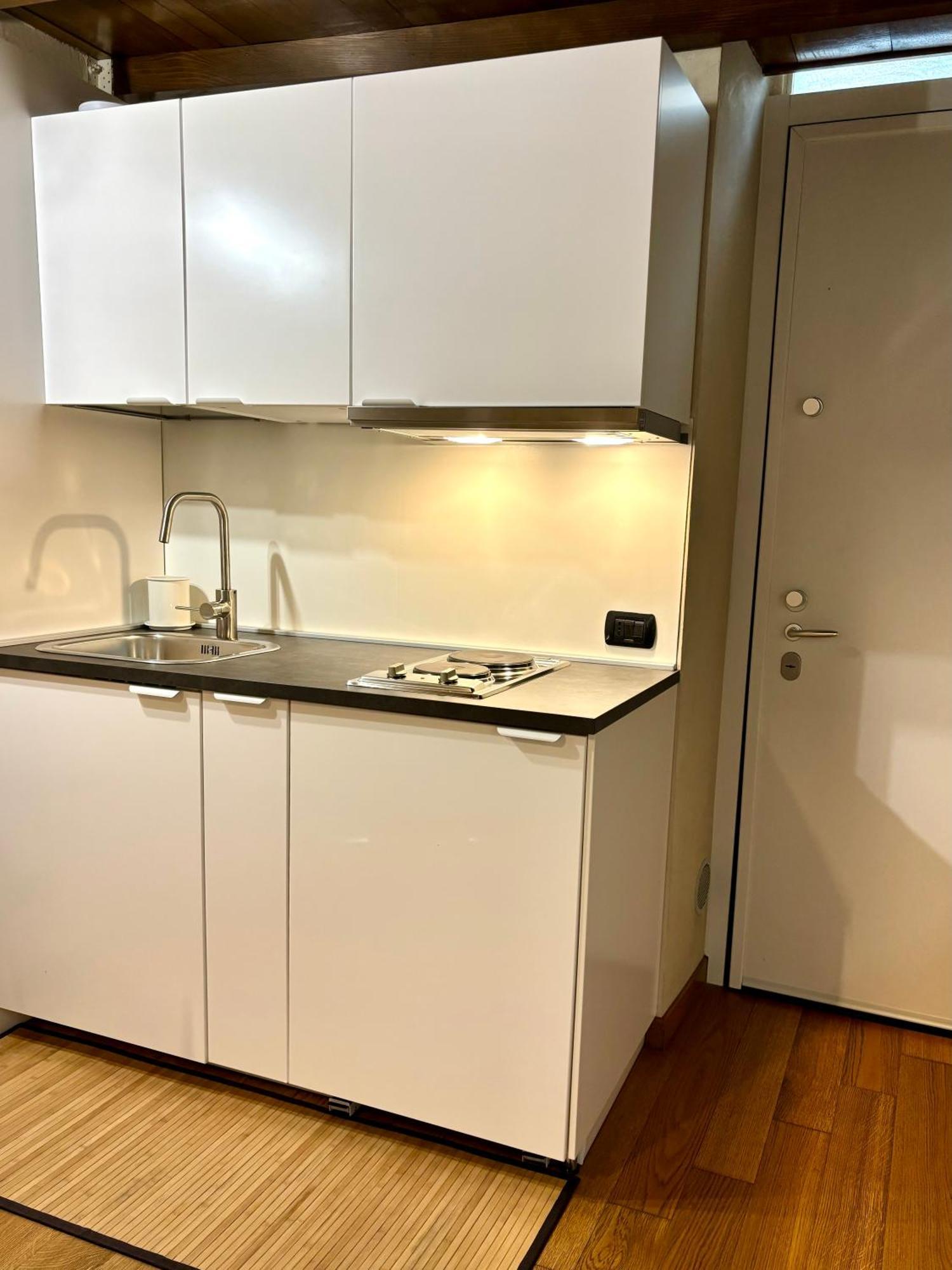 Bramantesco Aparthotel Bergamo Exteriör bild